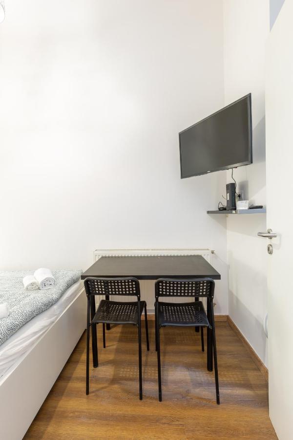 Nepszinhaz 16 Tiny Studios Budapest Ngoại thất bức ảnh